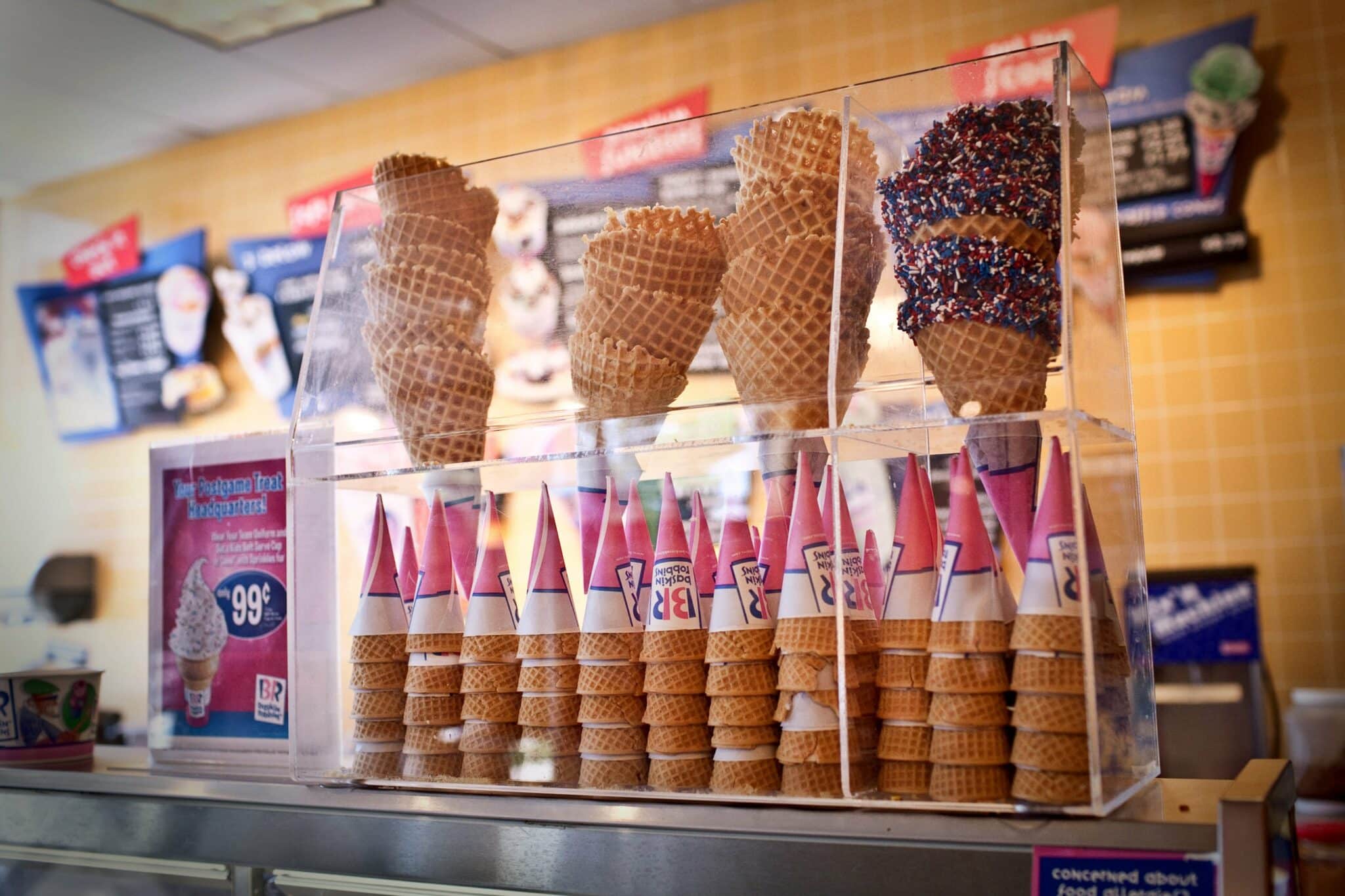 baskin robbins franchise storefront