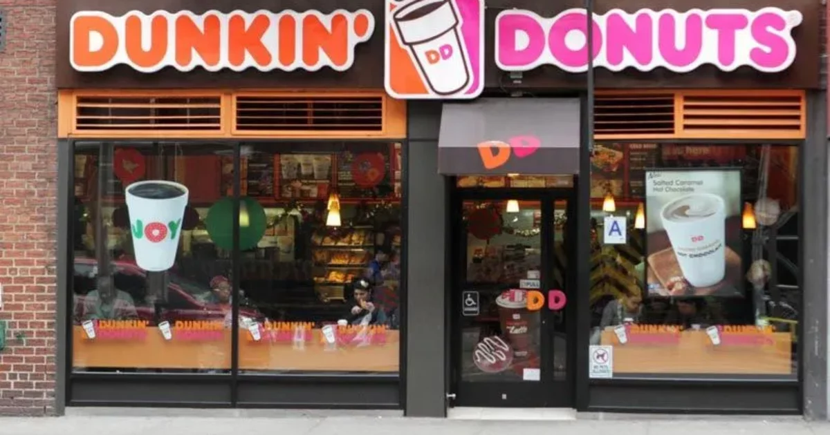 Dunkin' Donuts Franchise Costs $527K – $1.81M (2024 Fees & Profits)