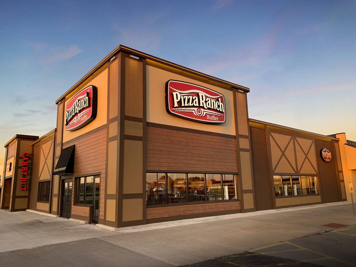 Pizza Ranch Franchise Costs 985K 4.0M (2024 Fees & Profits)