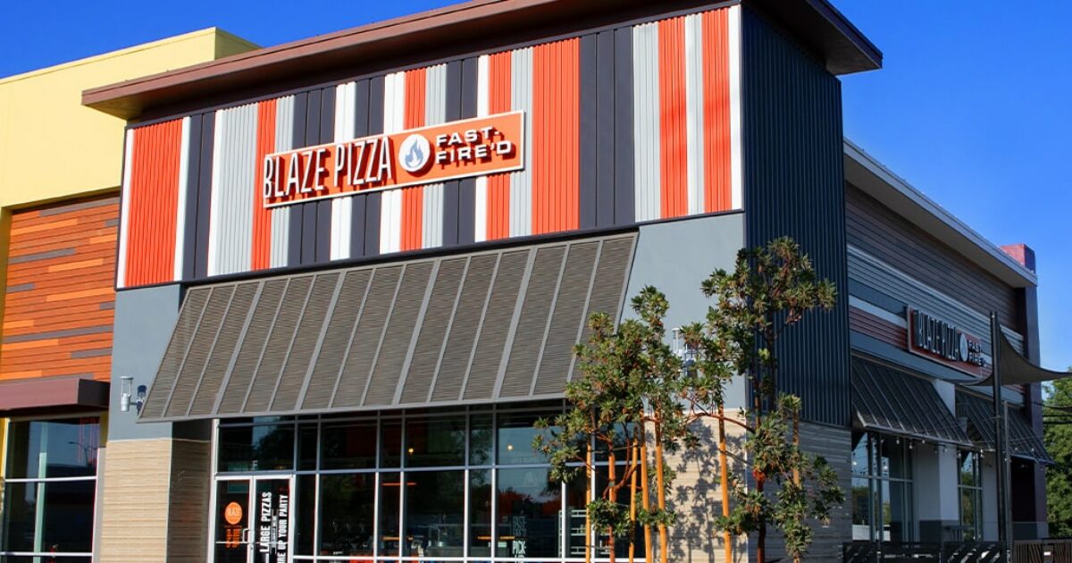 Blaze Pizza Franchise Costs 597K 1.09M (2024 Fees & Profits)