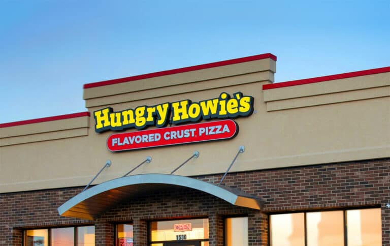 Hungry Howie’s Pizza storefront