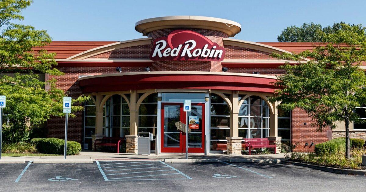 Red Robin Franchises Sales, Costs & Profits (2023)
