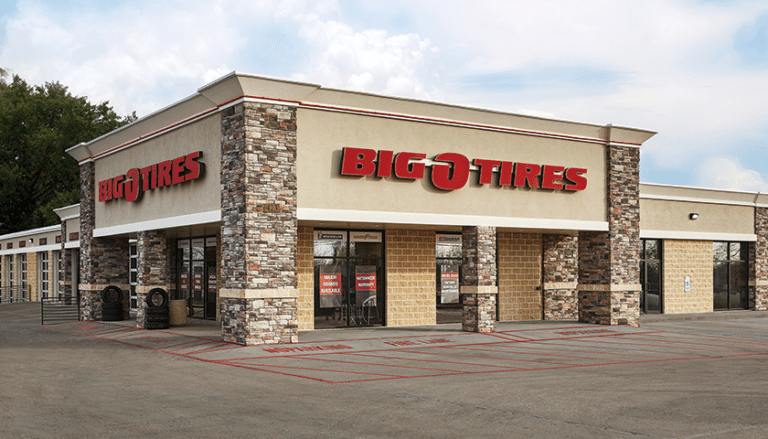 Big O Tires franchised car body shop