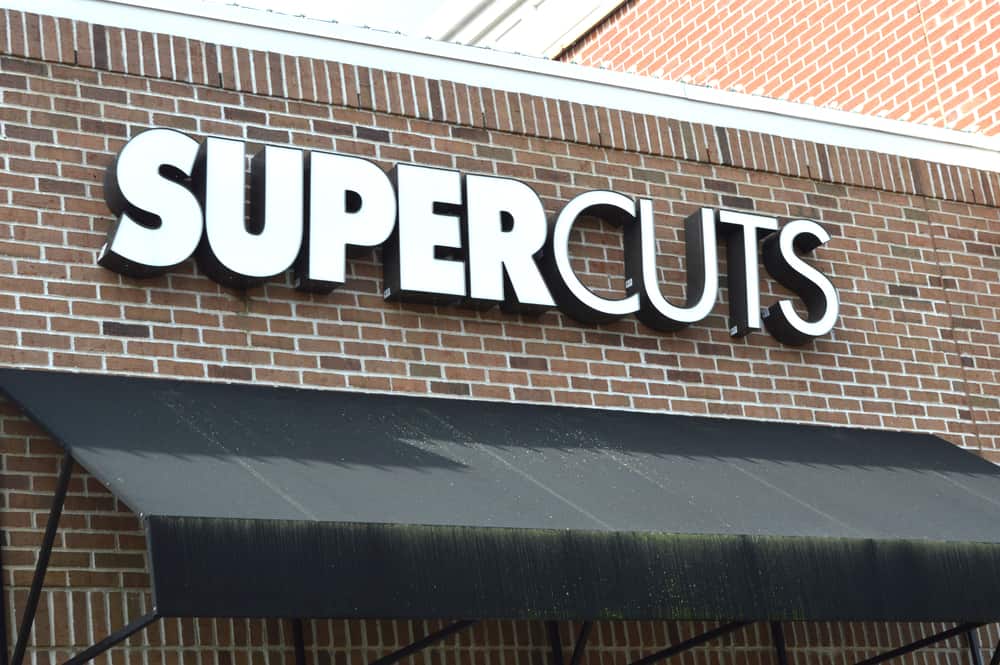 Supercuts franchise signage