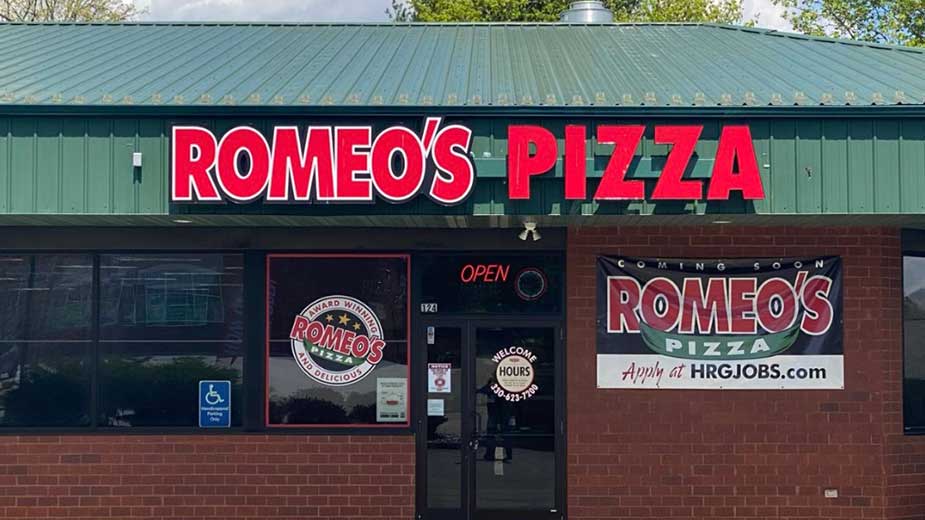 Romeo's Pizza franchised restaurant