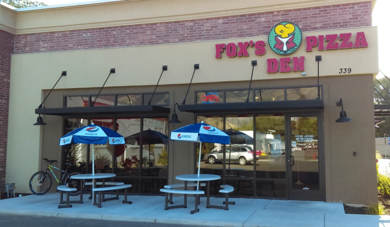 Fox's Pizza Den Franchise