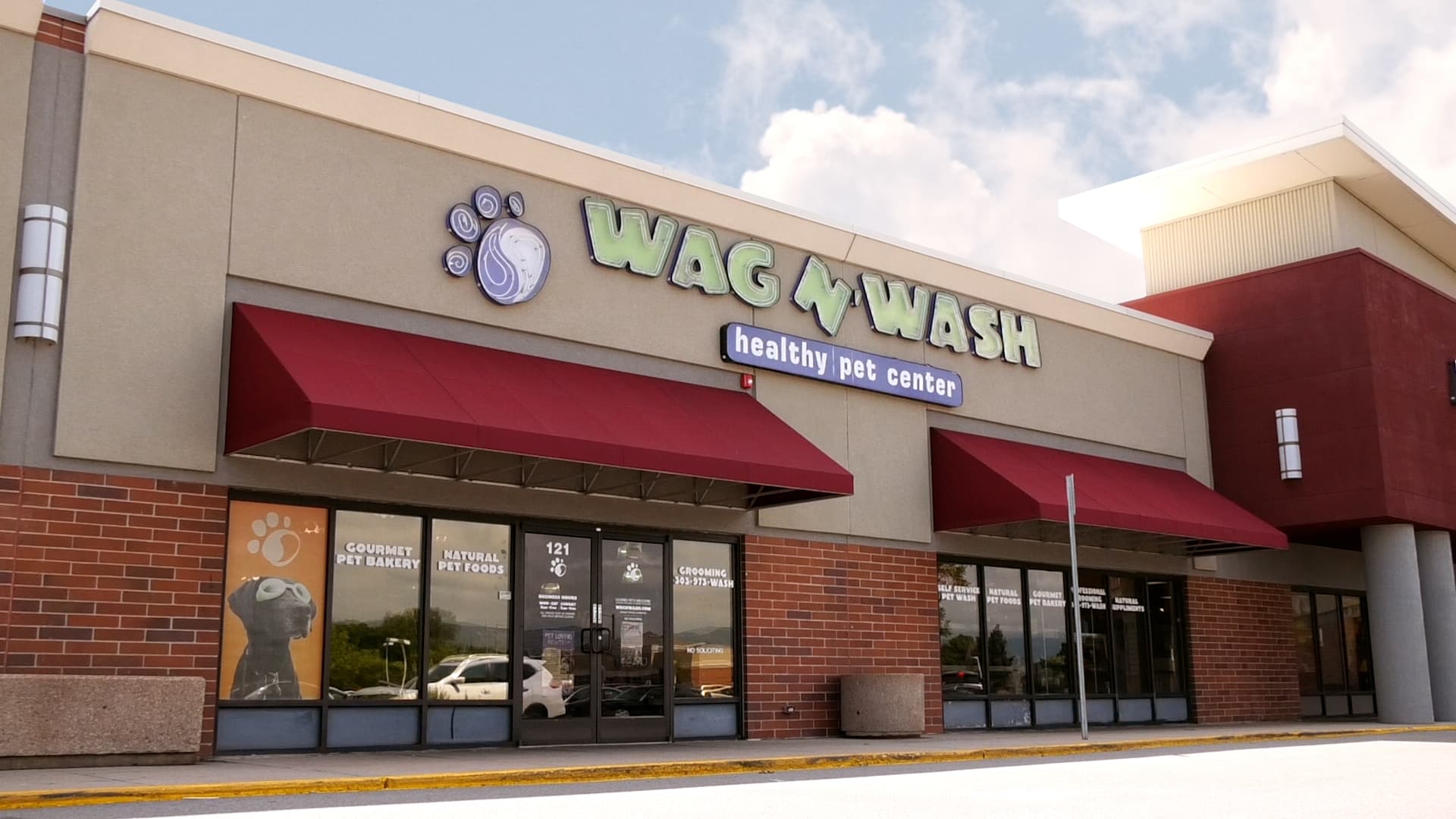 Wag N Wash Franchise Costs, Fees & Profits