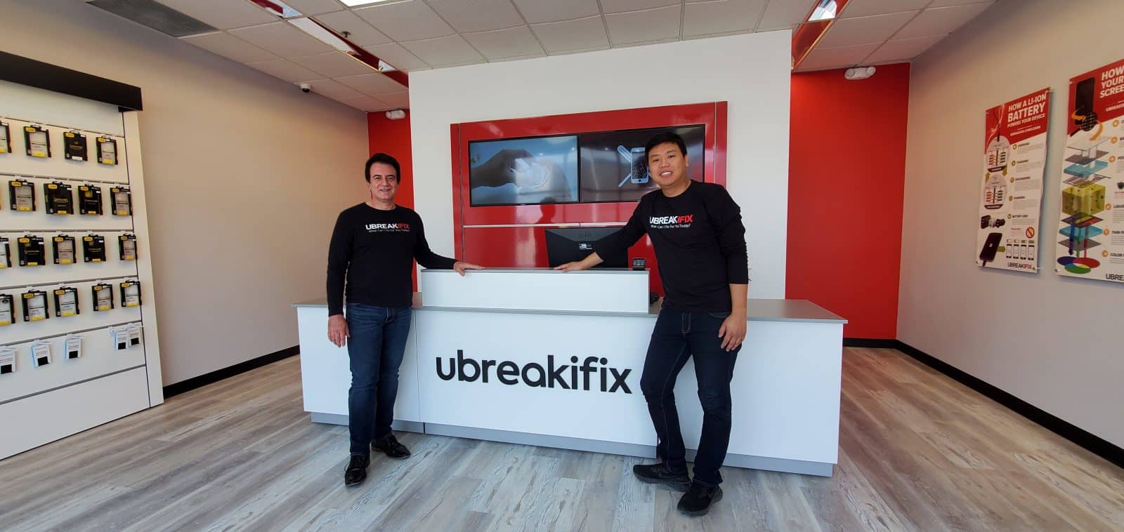 uBreakiFix franchise