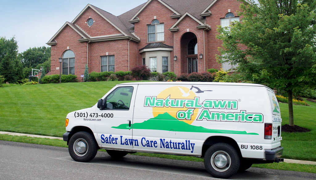 NaturaLawn of America franchise