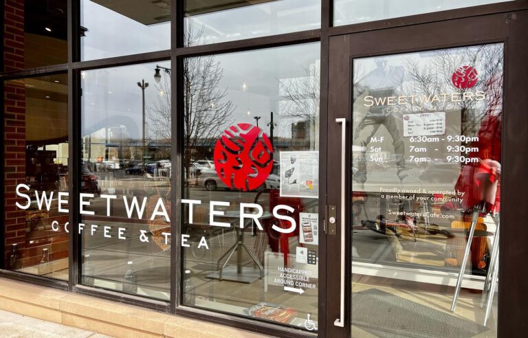 Sweetwaters Coffee & Tea franchise