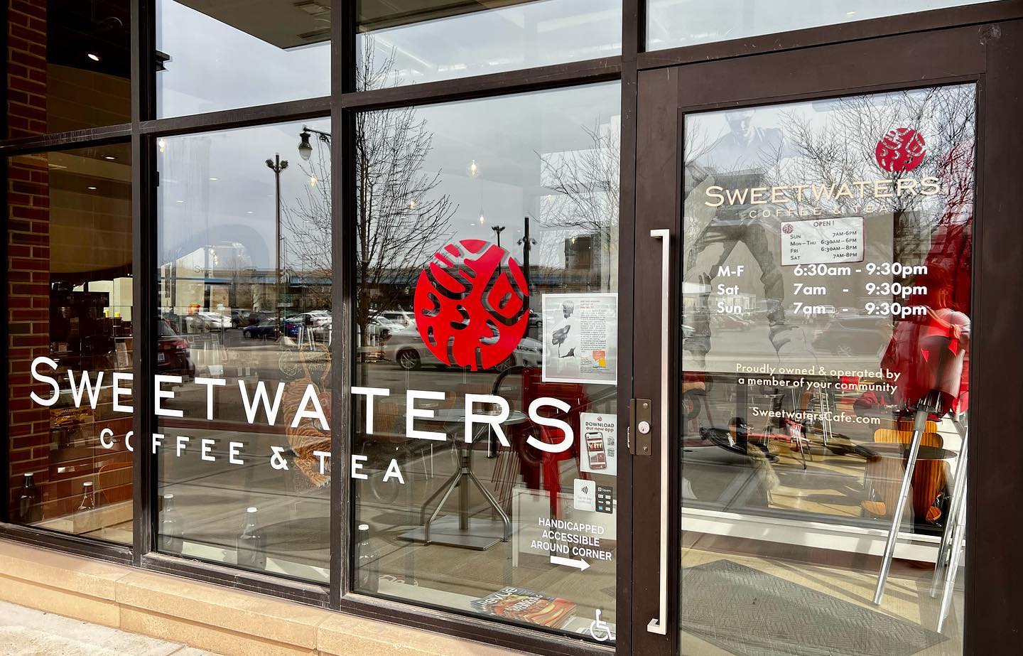 Sweetwaters Coffee & Tea franchise