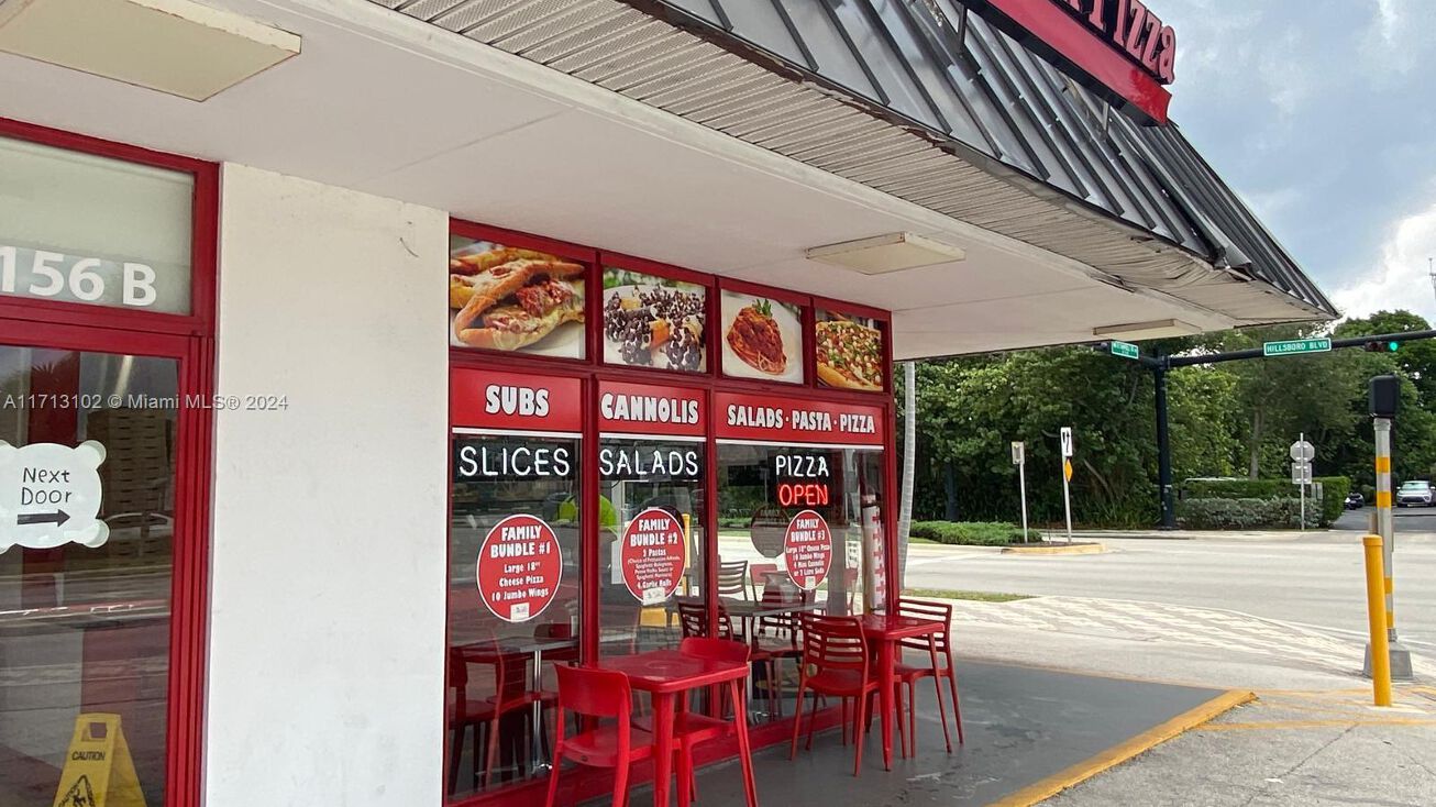 Cannoli Kitchen Pizza franchise
