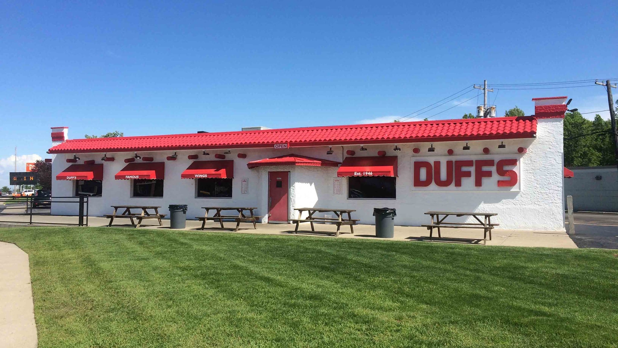 Duff's Famous Wings franchise