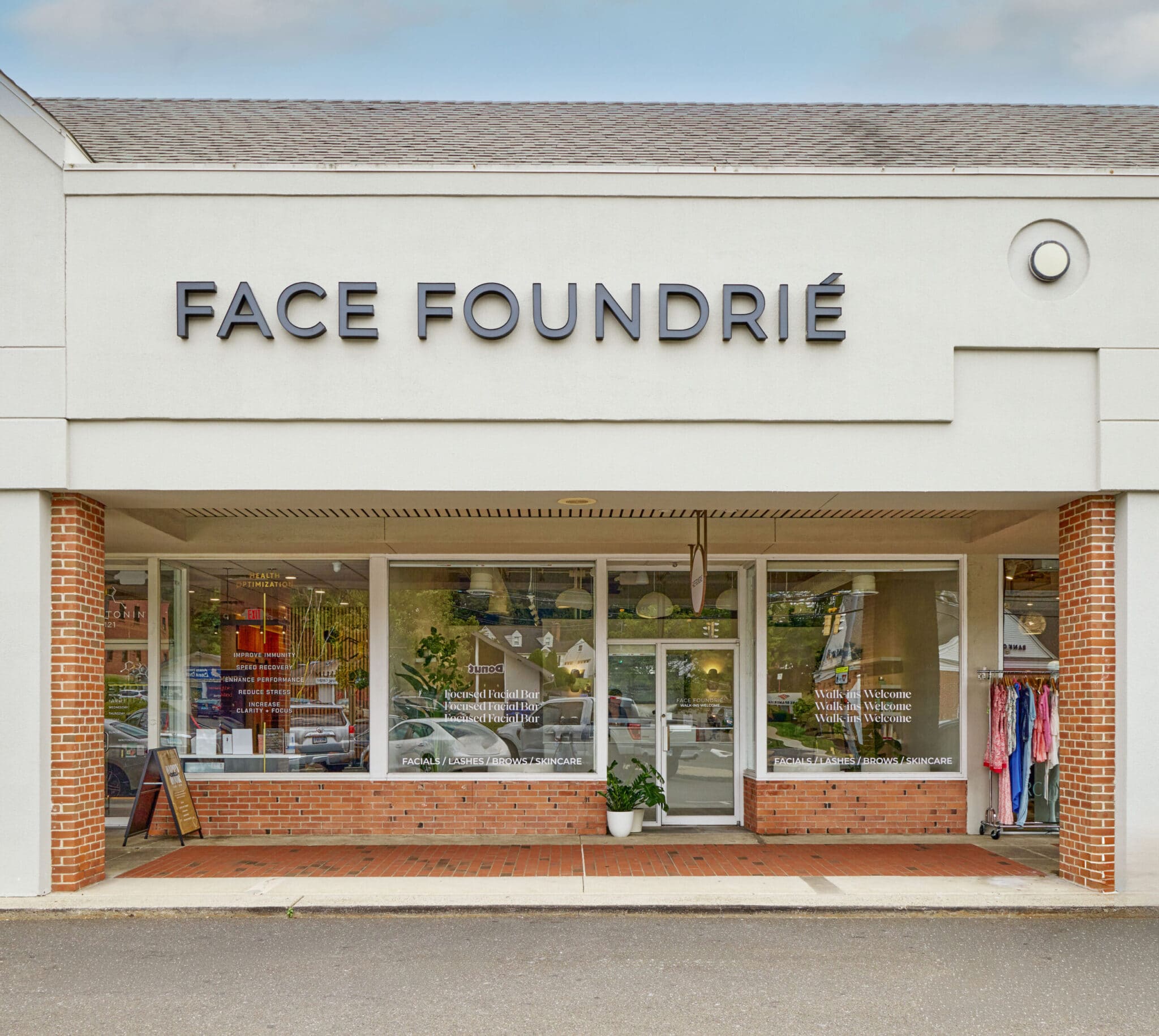 Face Foundrie franchise