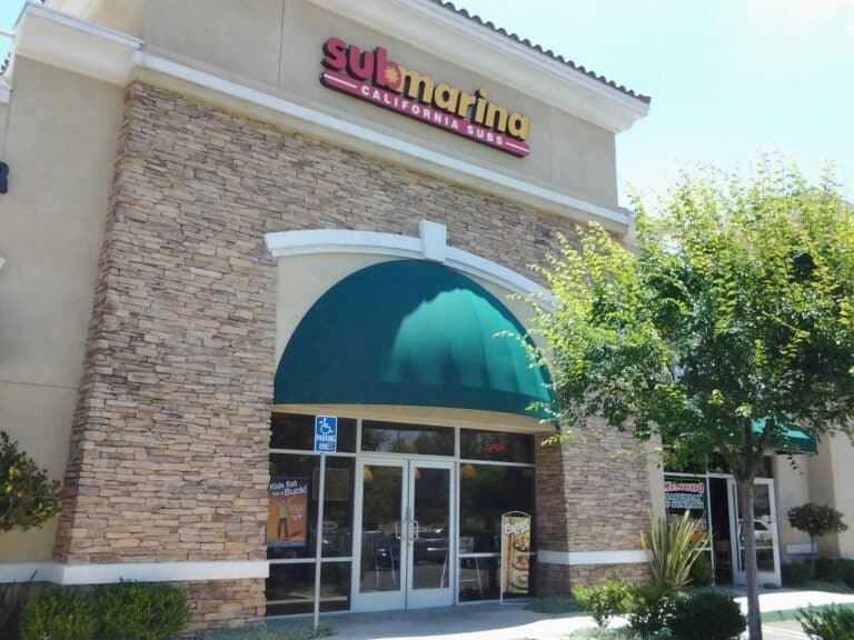 Submarina California Subs franchise.