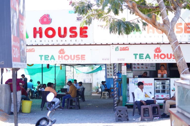 Tea Lounge franchise.