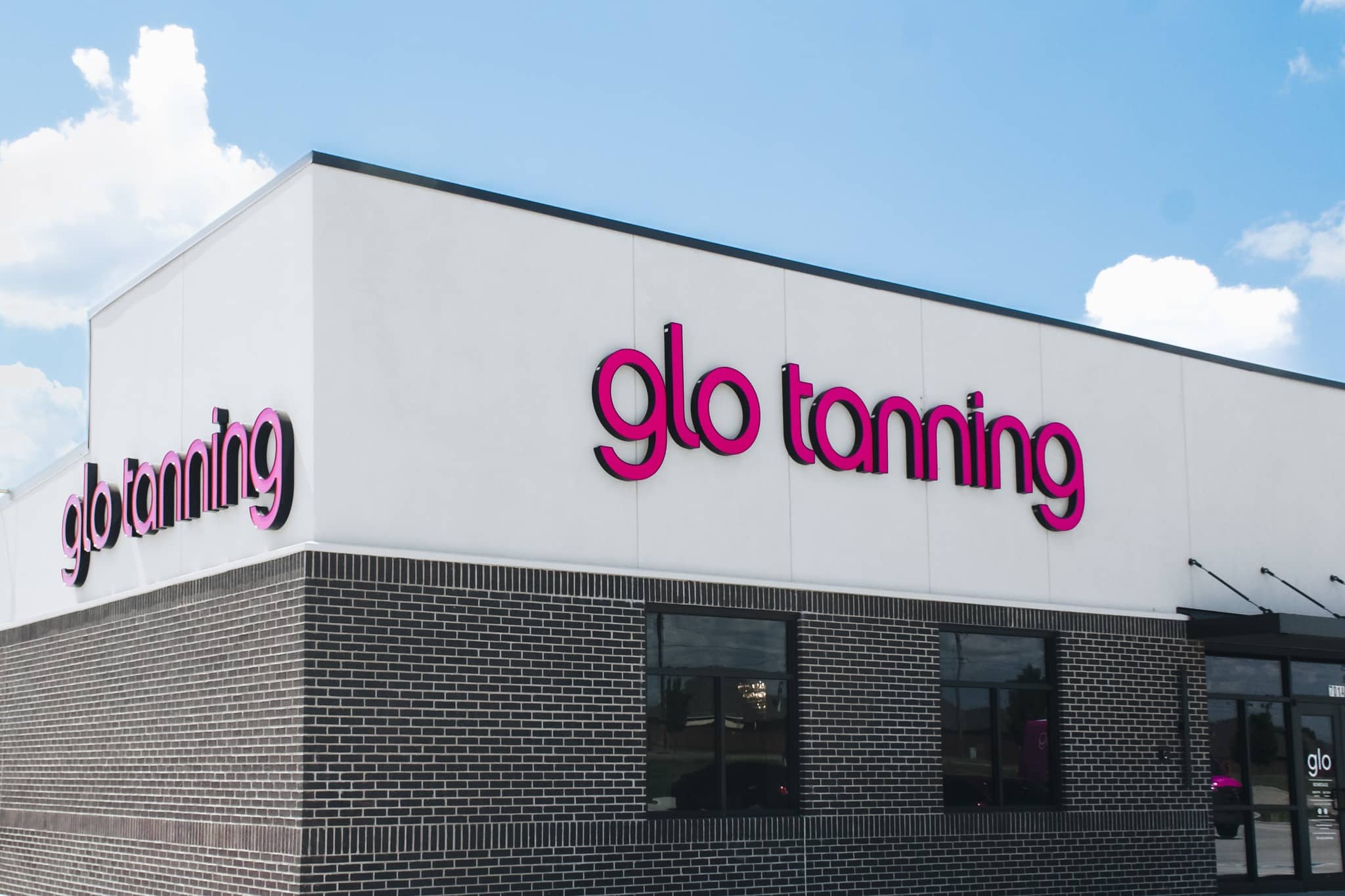 Glo Tanning franchise