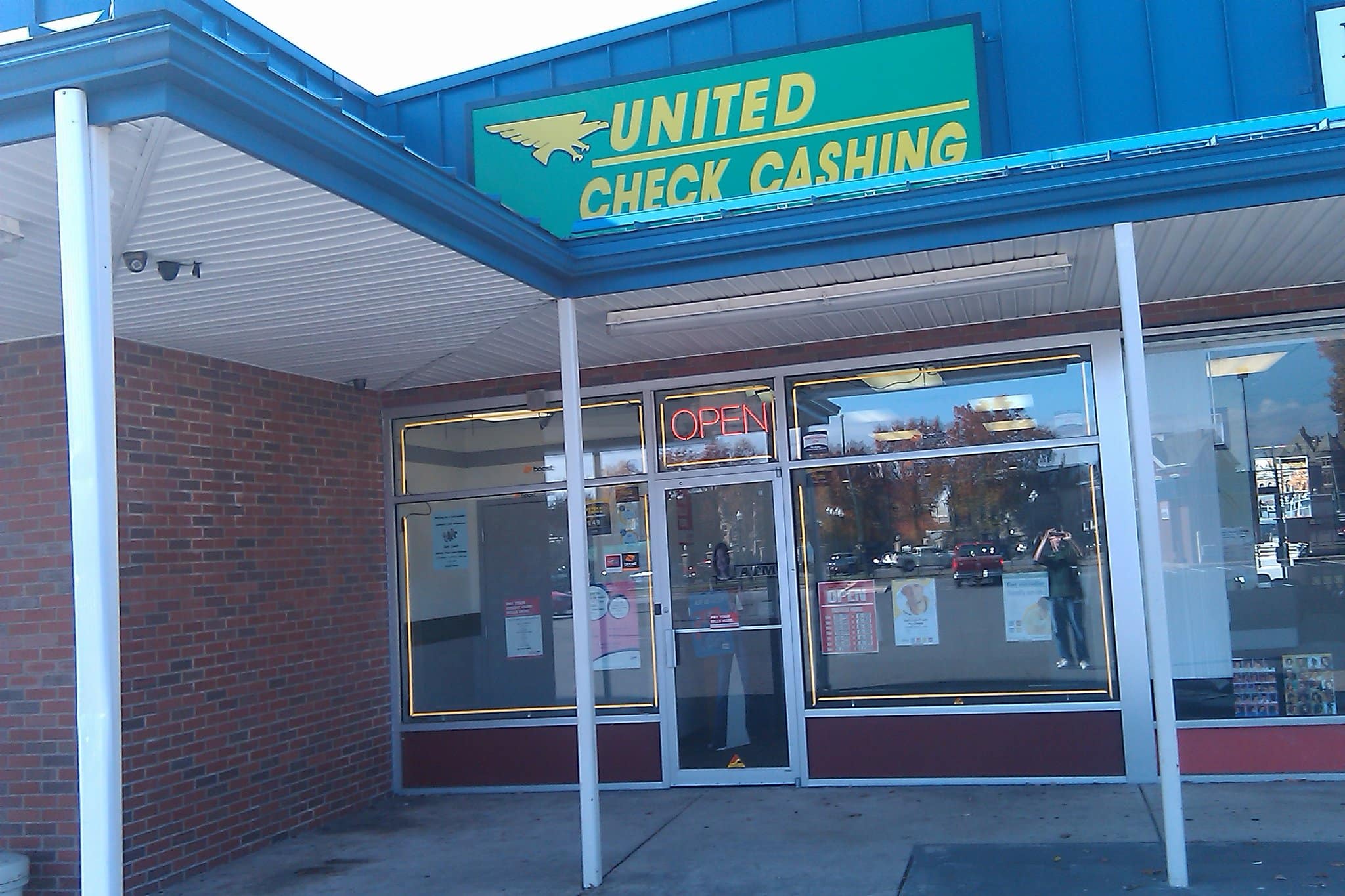 United Check Cashing franchise