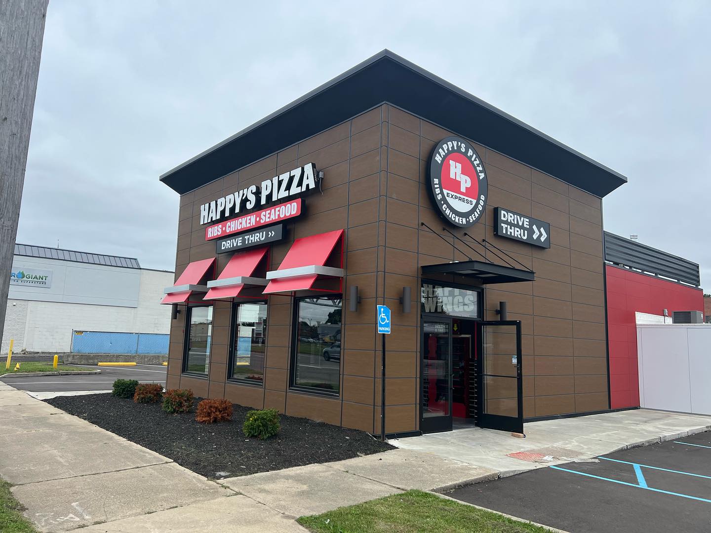 Happy's Pizza franchise