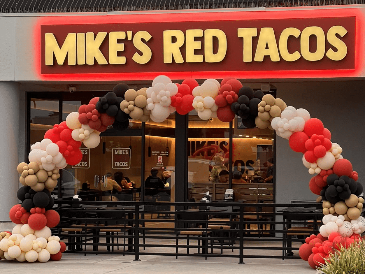 Mike's Red Tacos franchise